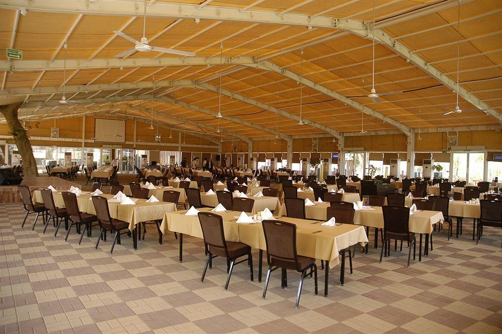 One To One Hotel & Resort Ain Al Faida Al Ajn Exteriér fotografie