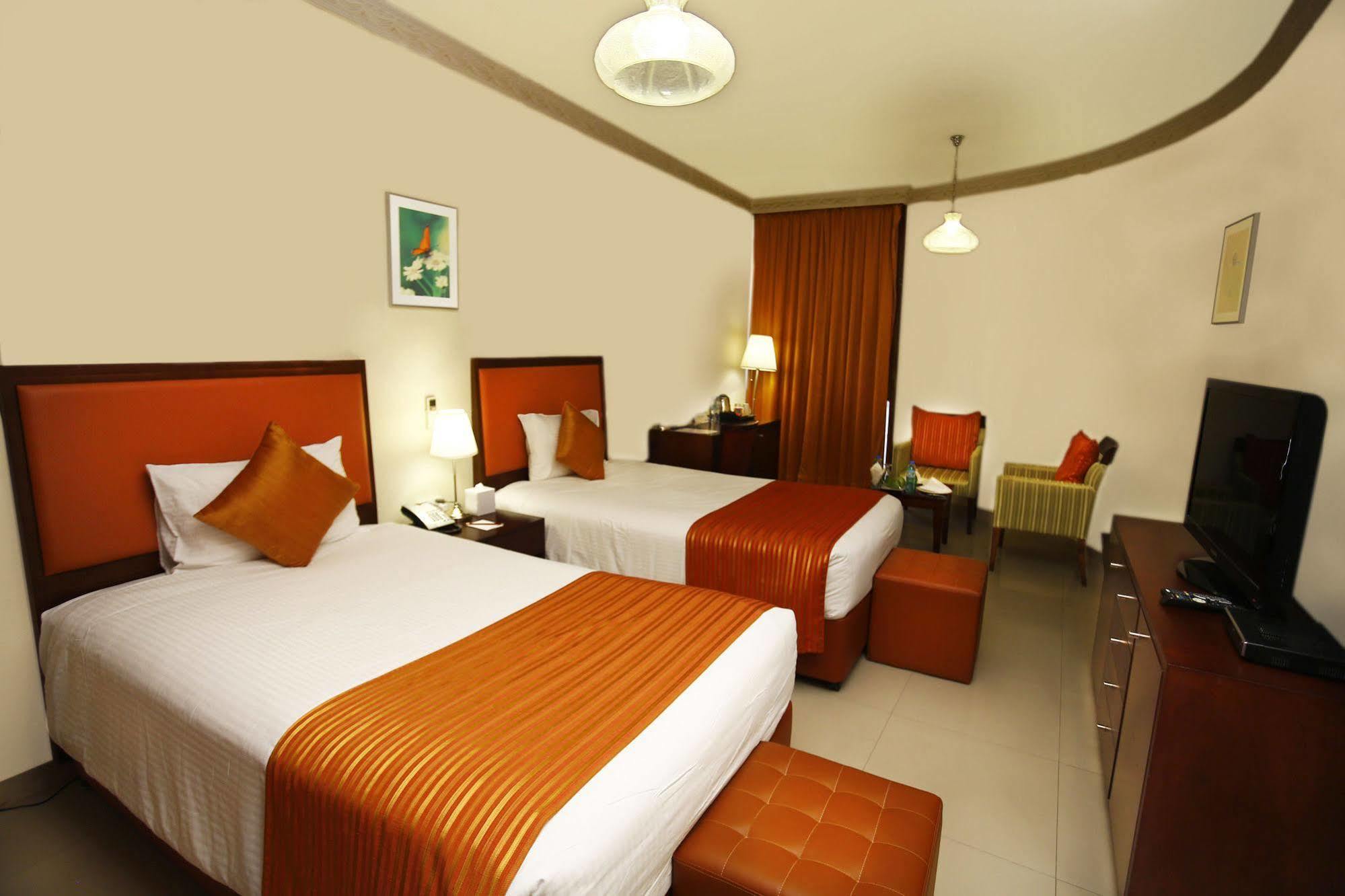 One To One Hotel & Resort Ain Al Faida Al Ajn Exteriér fotografie