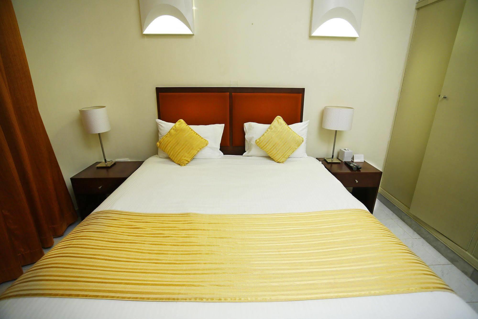 One To One Hotel & Resort Ain Al Faida Al Ajn Exteriér fotografie